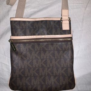 MK Crossbody bag